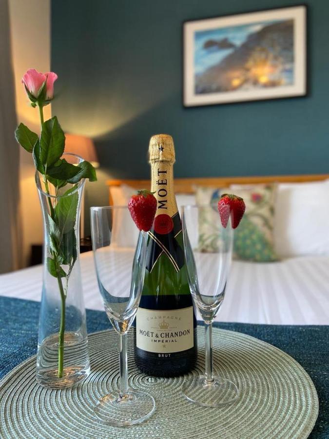 Parker House Beach & Golf Portrush Eksteriør billede